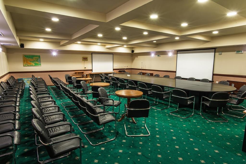 Hotel Izvor Starozagorski Bani Buitenkant foto