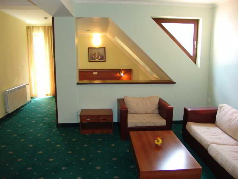 Hotel Izvor Starozagorski Bani Buitenkant foto